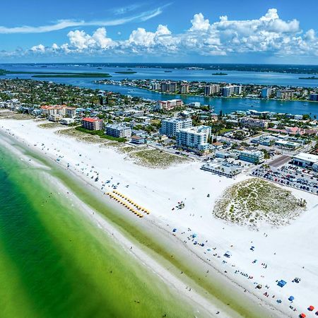 Camelot Beach Suites Clearwater Beach Eksteriør billede