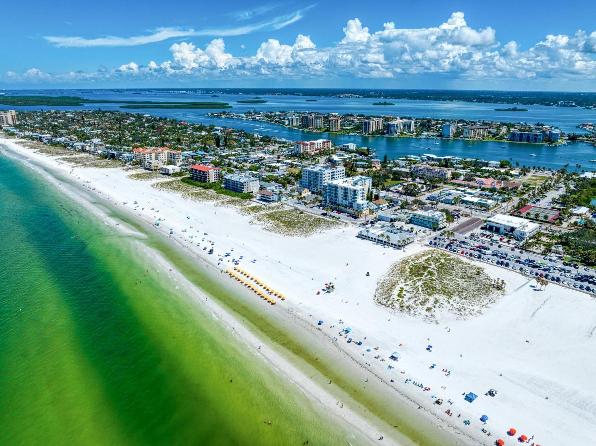 Camelot Beach Suites Clearwater Beach Eksteriør billede